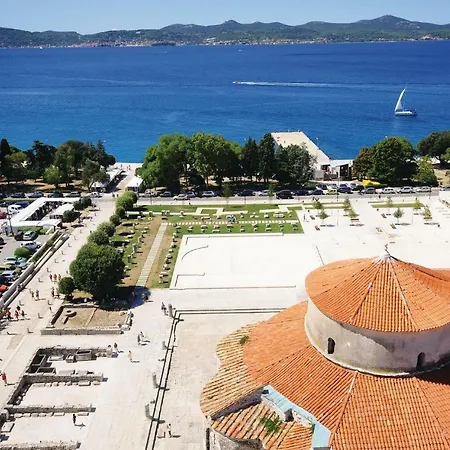 Σπίτι διακοπών Four-bedroom Holiday In *